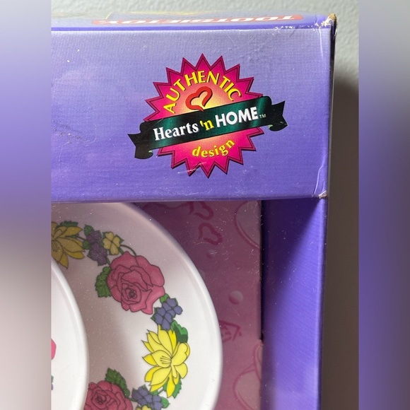 Tea Party Set from 1998 Tootsietoy - Picture 3 of 9